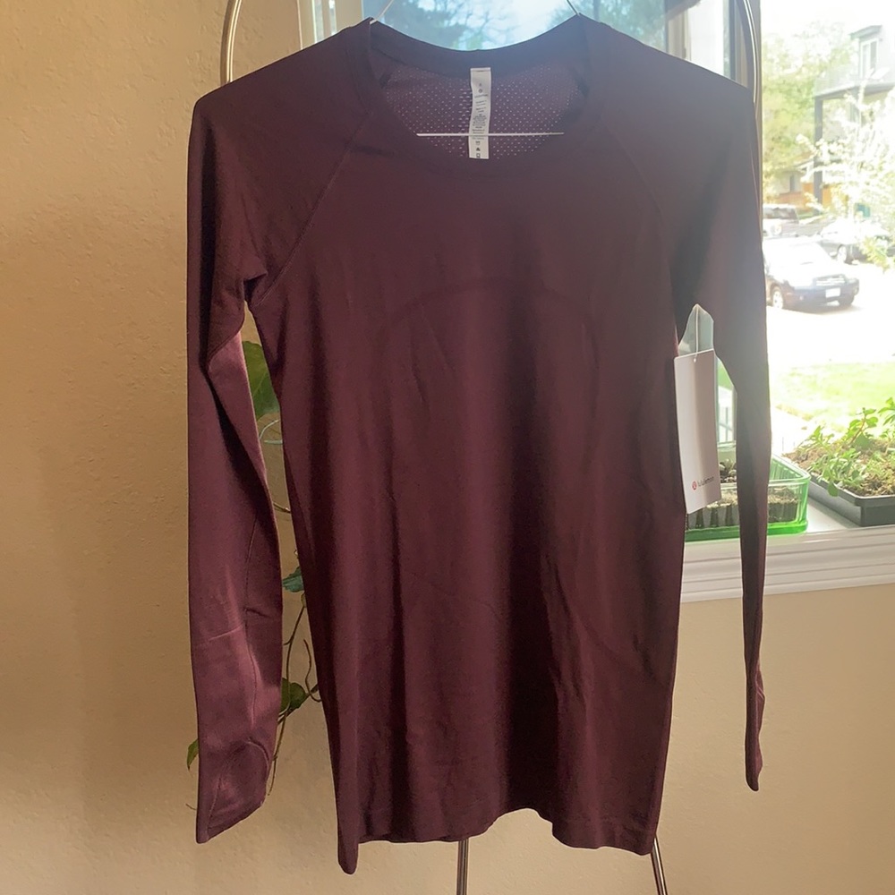 NWT lululemon Swiftly Tech Longsleeve 2.0 size 6